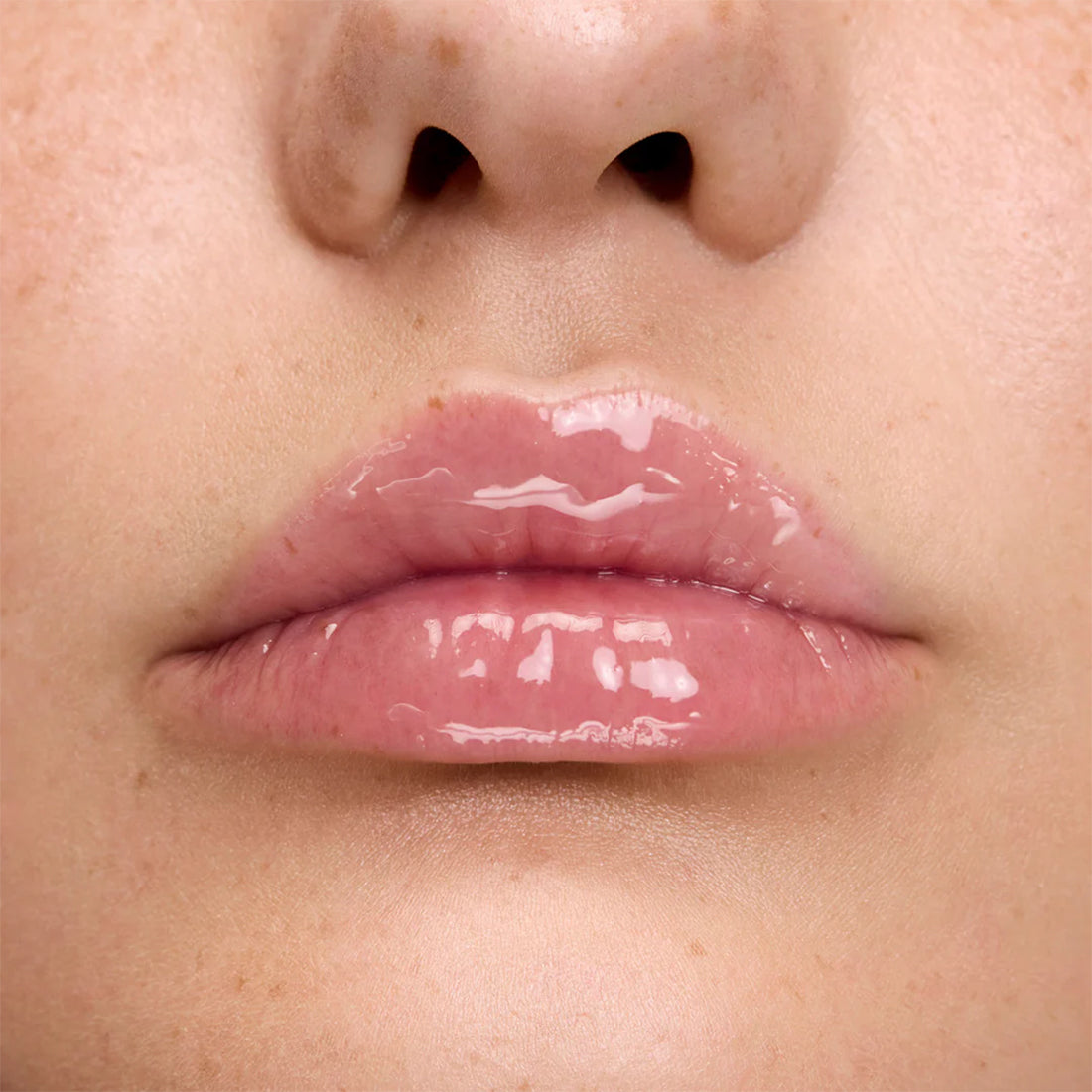Lip Idole Juicy Treat Oil 18 Berry Yummy_LCOLF474000_Lancome-2