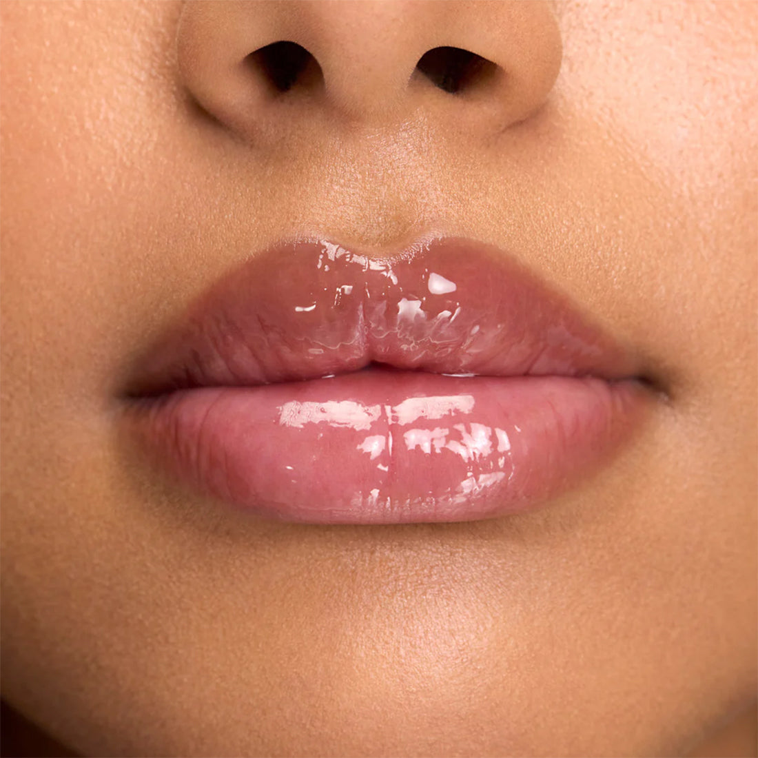 Lip Idole Juicy Treat Oil  90 Berry Bisou_LCOLF474800_Lancome-2