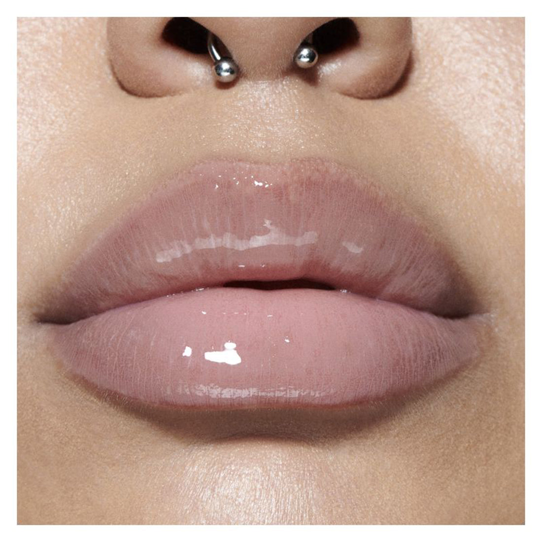 Lipglass Air Behaved_MACS2AD02_MAC-4