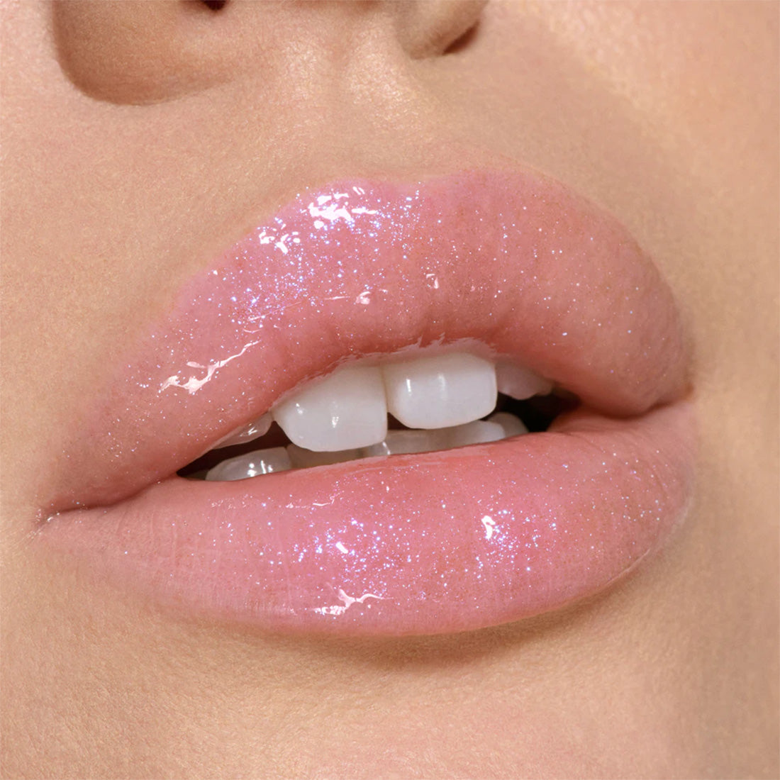 Lipglass Air Frozen Gloss Idratante_MACS2AD24_MAC-3