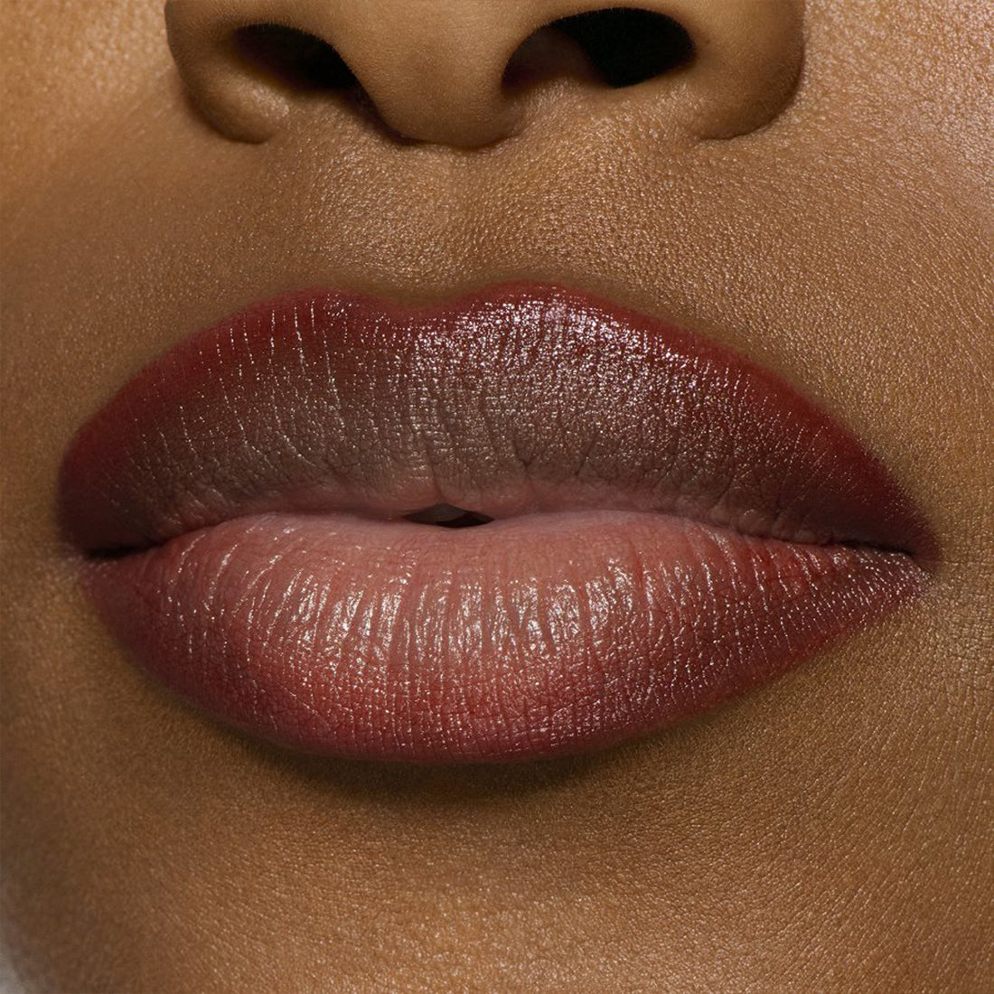 Lipglazer Glossy Liner Matita labbra Whirlin_MACS5PS04_MAC-6