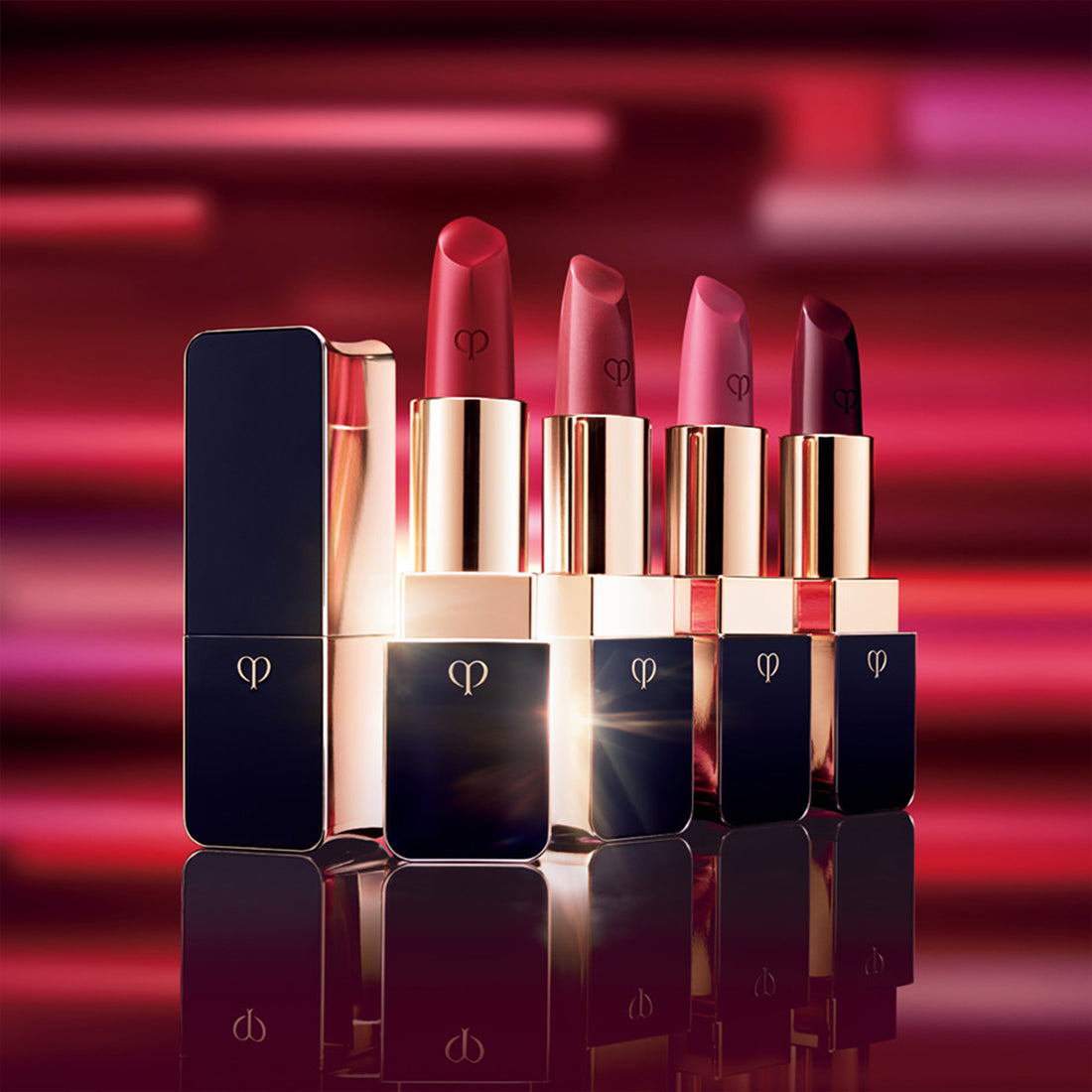 Lipstick Rossetto 19 Riveting Red_CDP10117121101_CLE' DE PEAU BEAUTE'-4