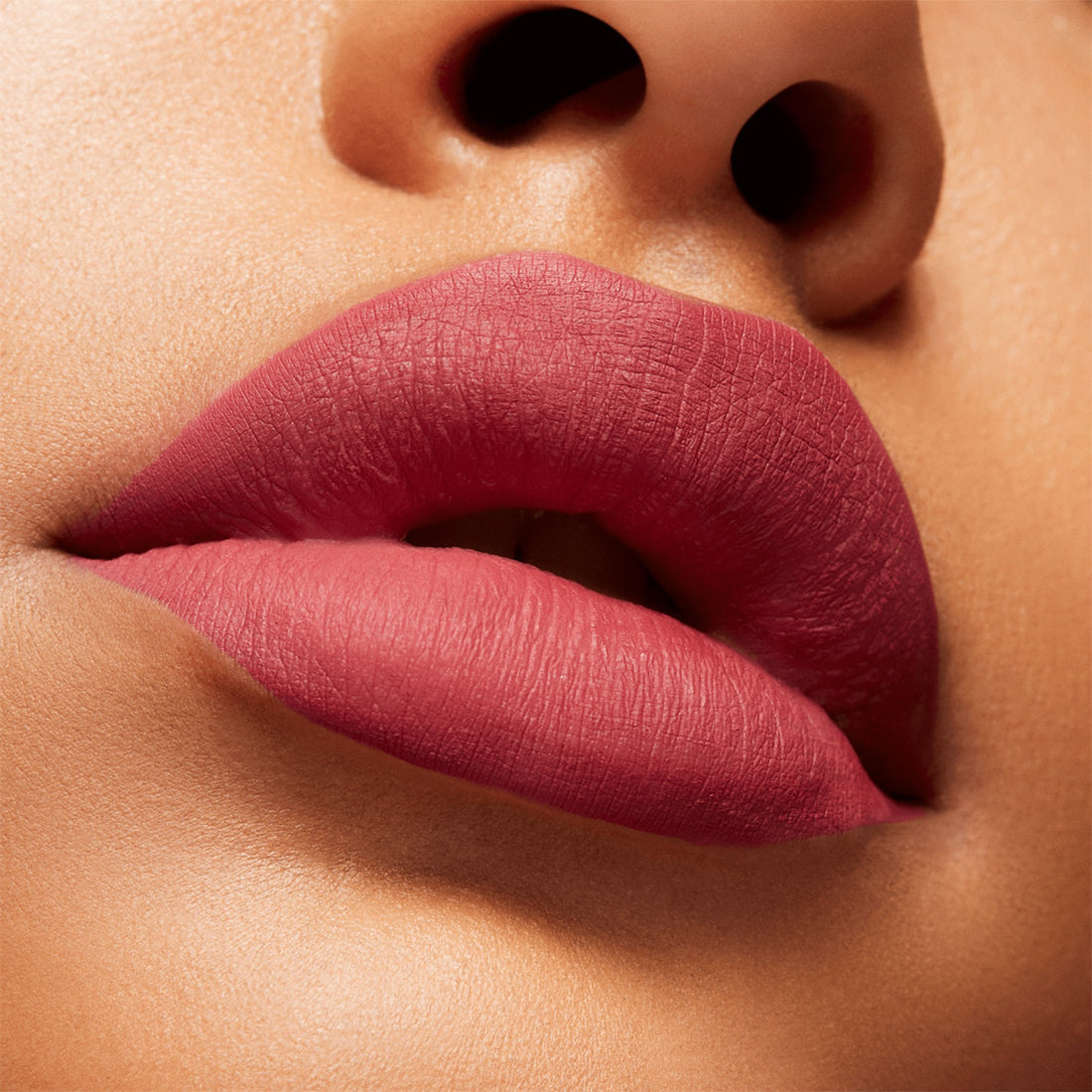 Locked Kiss InkRossetto Liquido Finish Matte Decadence_MACSRH914_MAC-3