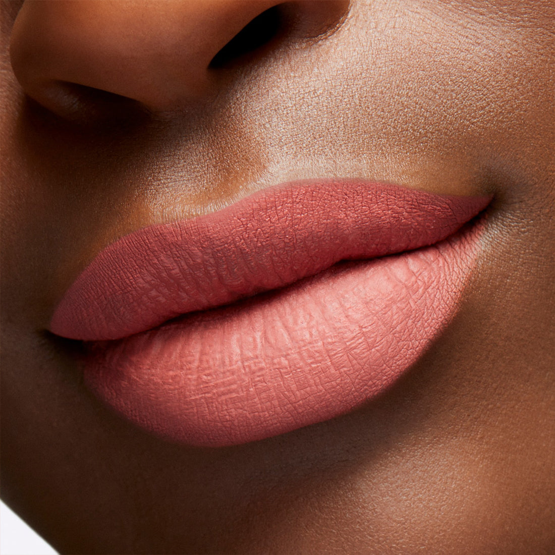 Locked Kiss InkRossetto Liquido Finish Matte Mull It Over & Over_MACSRH934_MAC-5