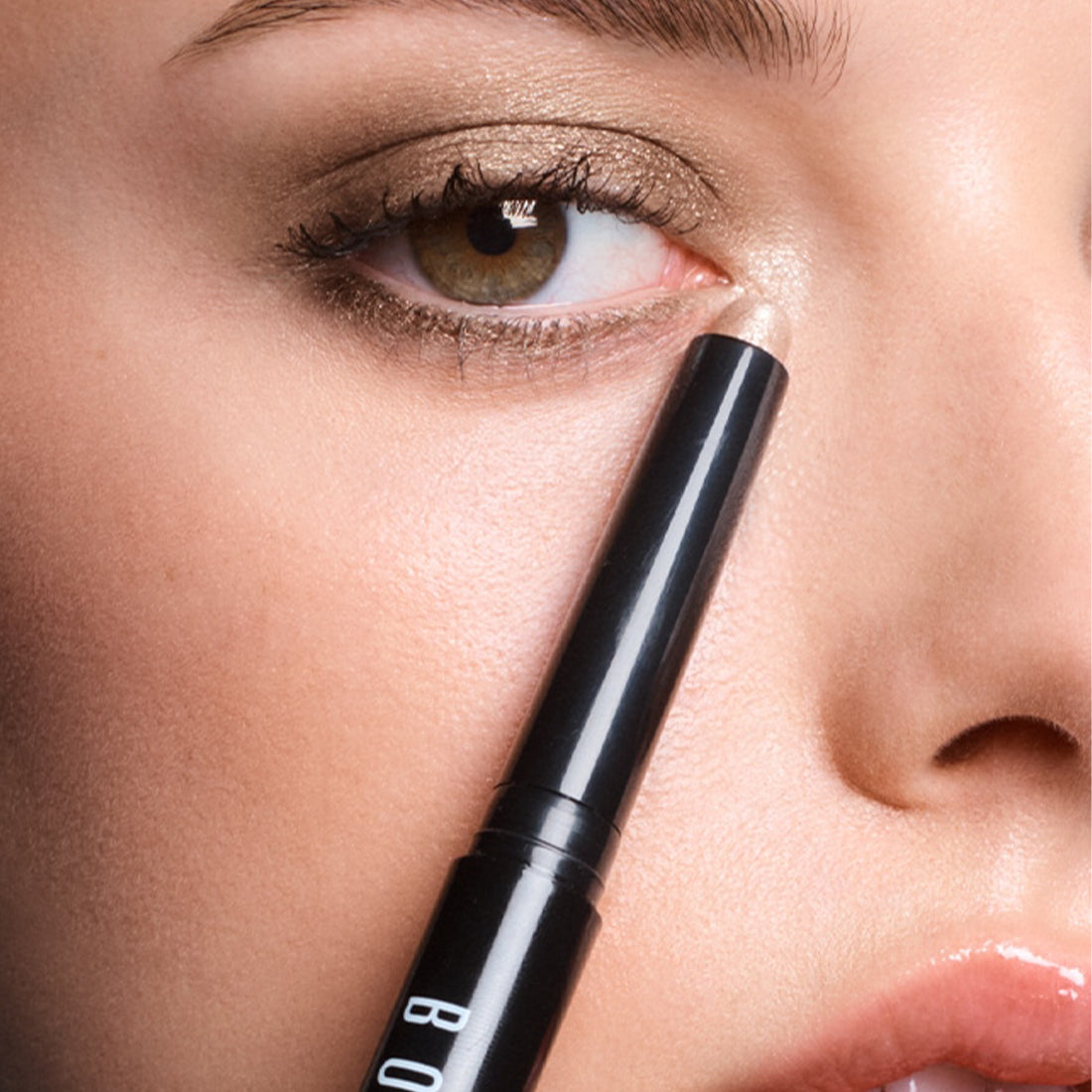 Long Wear Cream Shadow Stick Ombretto in Stick Bark_BOBE96E03_Bobbi Brown-5