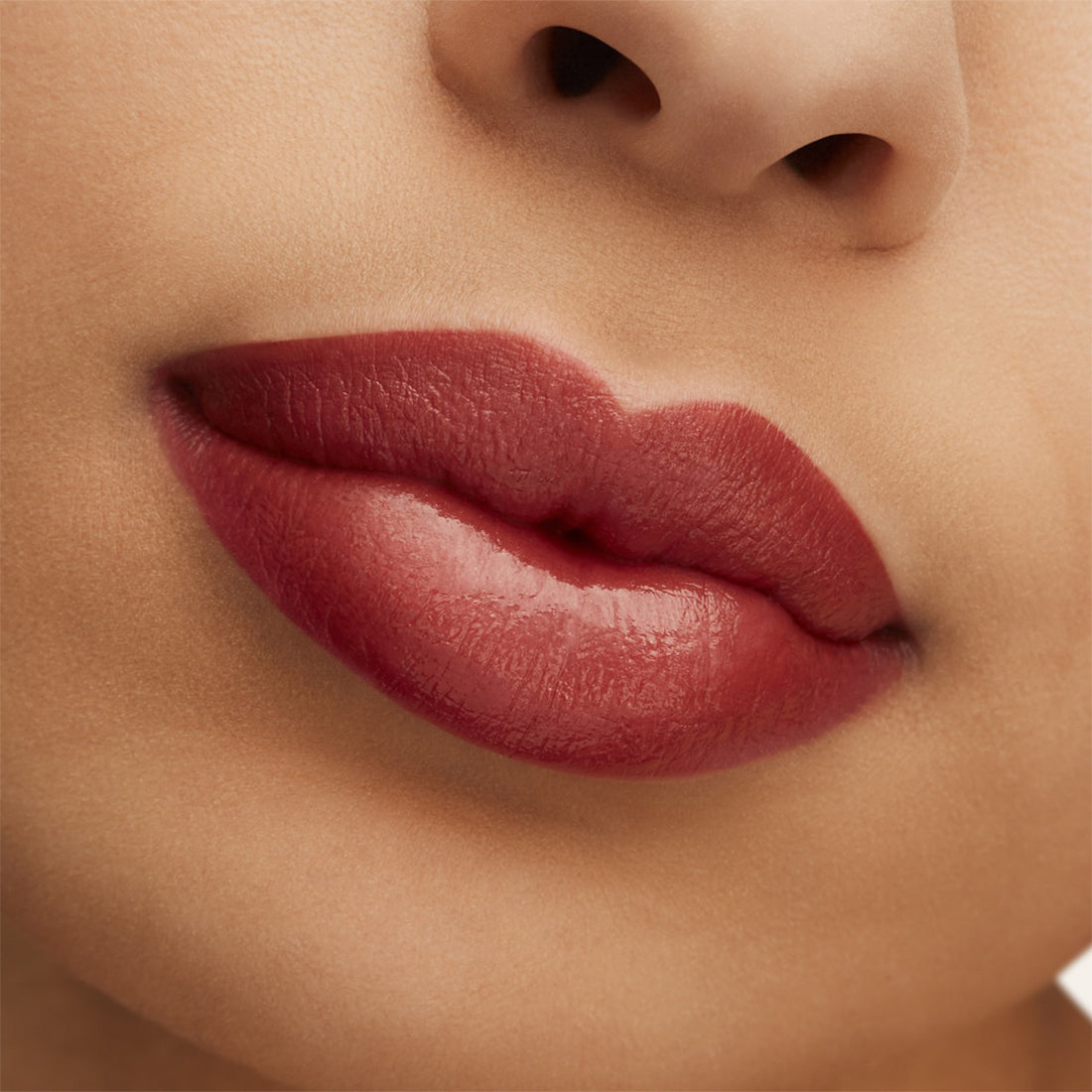 Lusterglass Lipstick Rossetto Lunga Tenuta Business Casual_MACSMXF07_MAC-4
