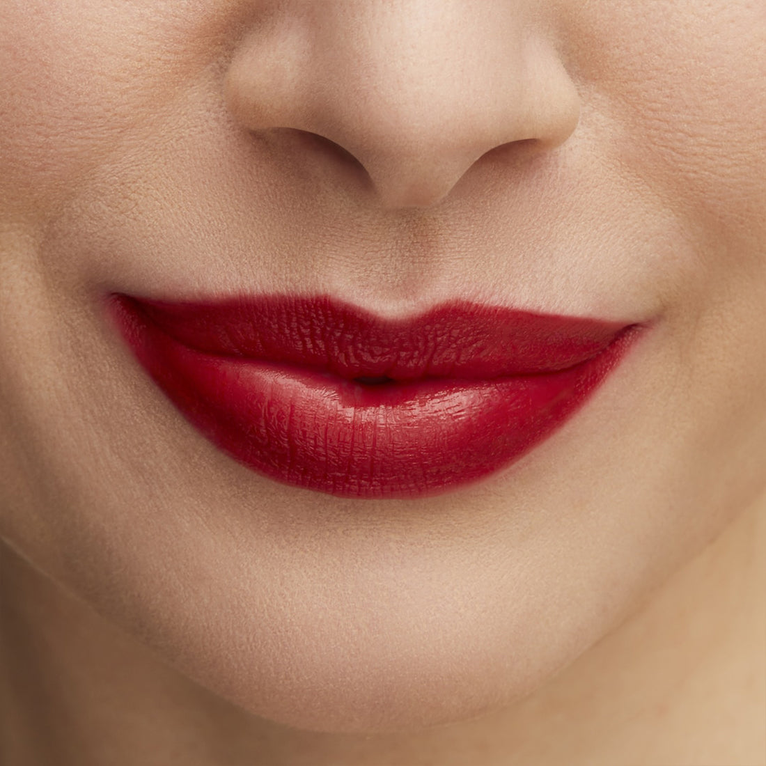Lusterglass Lipstick Rossetto Lunga Tenuta Lady Bug_MACSMXF26_MAC-5