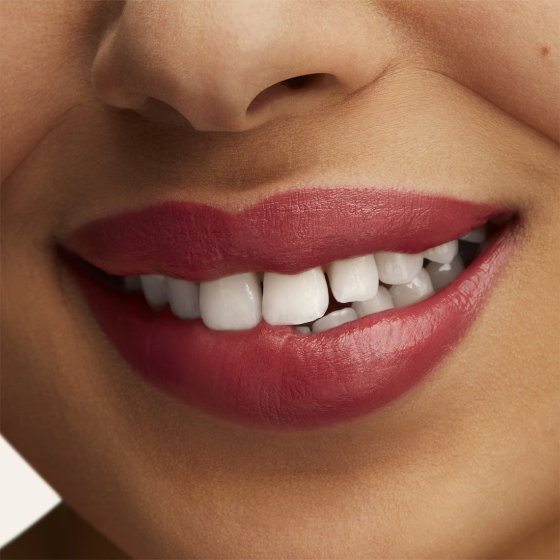 Lusterglass Lipstick Rossetto Lunga Tenuta Pigment Of Your Imagination_MACSMXF14_MAC-4