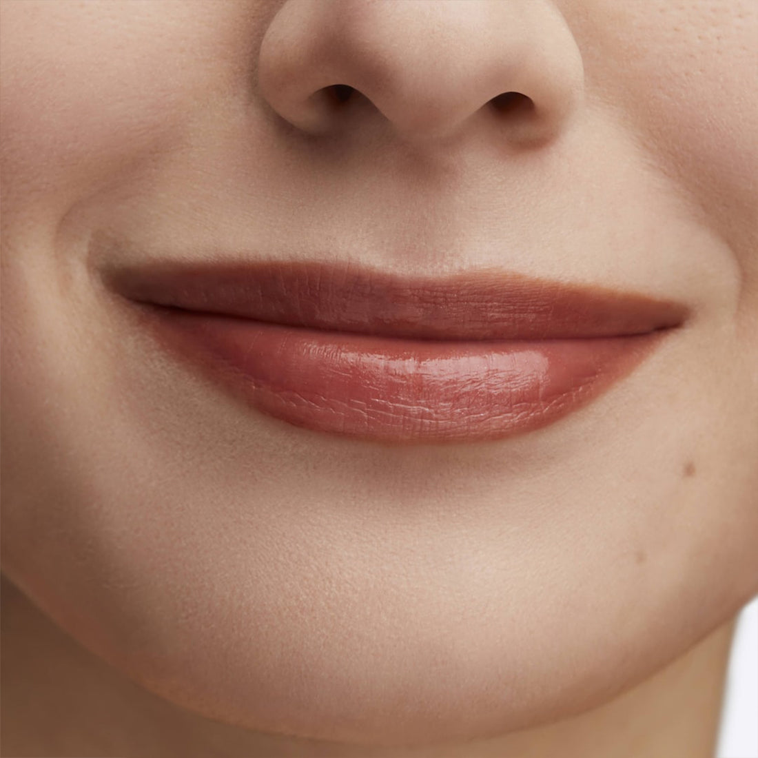 Lusterglass Lipstick Rossetto Lunga Tenuta Posh Pit_MACSMXF05_MAC-5