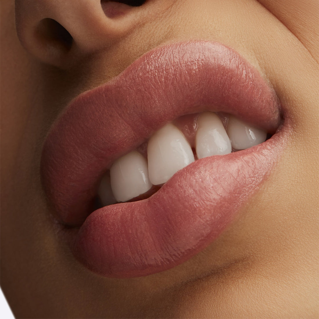 Lusterglass Lipstick Rossetto Lunga Tenuta Thanks It's MAC_MACSMXF02_MAC-4