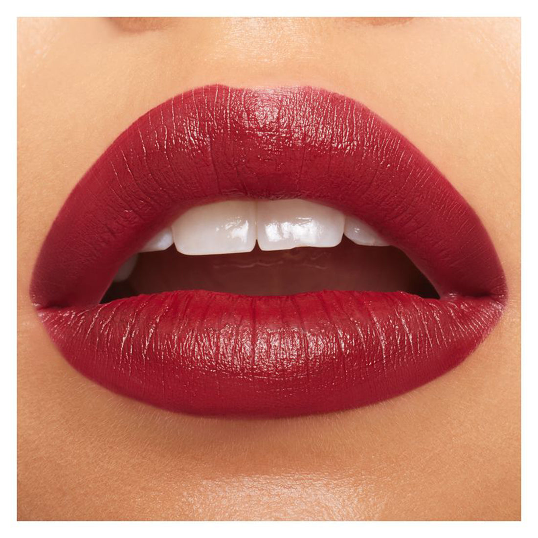 Macximal Silky Matte Lipstick Rossetto Matte Diva_MACNY9N02_MAC-3