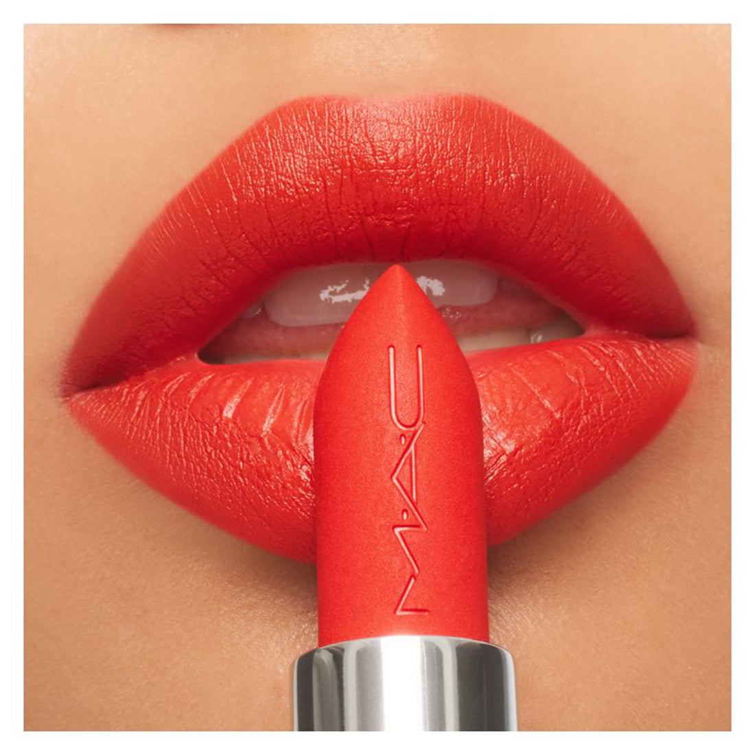 Macximal Silky Matte Lipstick Rossetto Matte Lady Danger_MACNY9N15_MAC-3