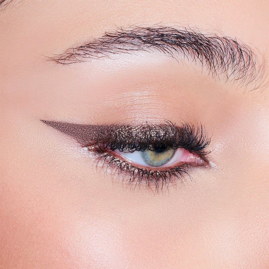 Miranda Libre Matita Occhi_RBEYEPS01_Rebeya-2