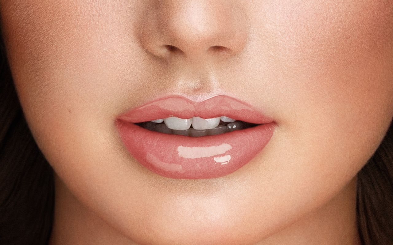 Miss Pupa Gloss Gloss Ultra Brillante N 300 Soft Kiss_PUP020032A300_Pupa-2