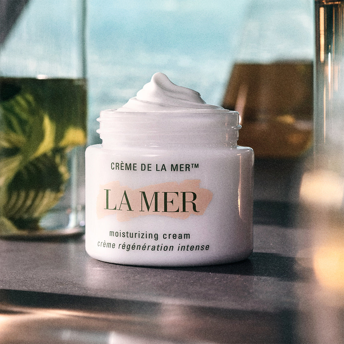 Moisturizing Cream Crema Idratante Rigenerazione Intensa 500 ML_LM20RP010000_LA MER-3