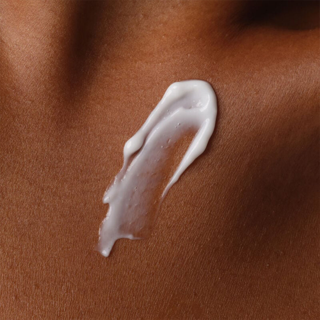 Natural Moisturizing Factors + Inulin Body Lotion Lozione Idratante Corpo 240 ML_ORD3919_THE ORDINARY-3