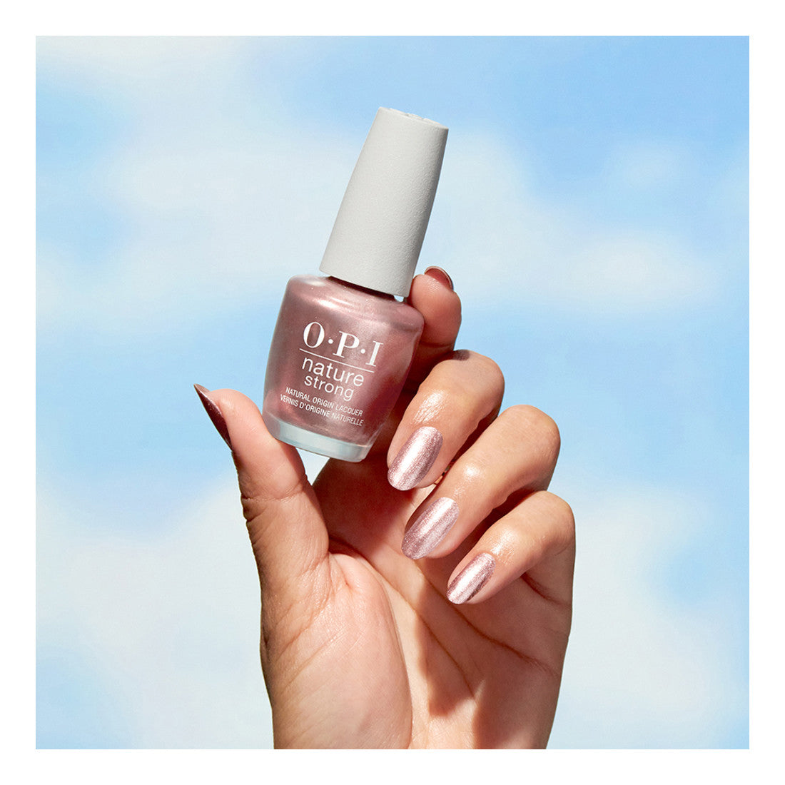 Nature Strong Smalto Origini Naturali Intentions Are Gold_OPINAT15_OPI-2