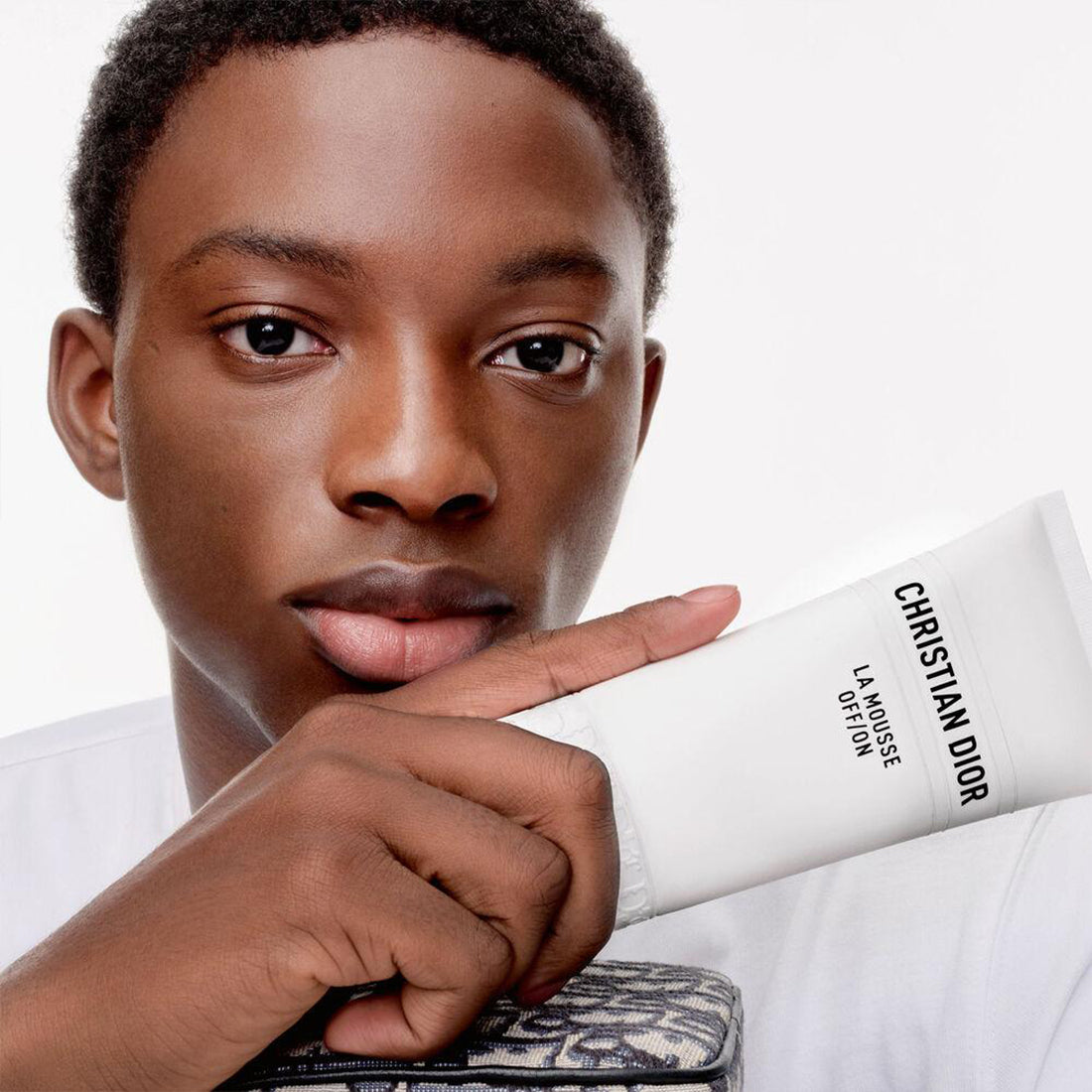 La Mousse OFF/ON Mousse detergente, purificante e idratante per il viso 150 ML_CDE000000428_Dior-4