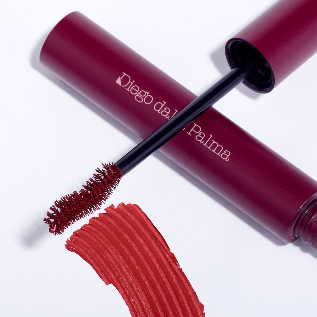 Obsessed with you Panoramic Mascara_DDP63105_Diego Dalla Palma-3