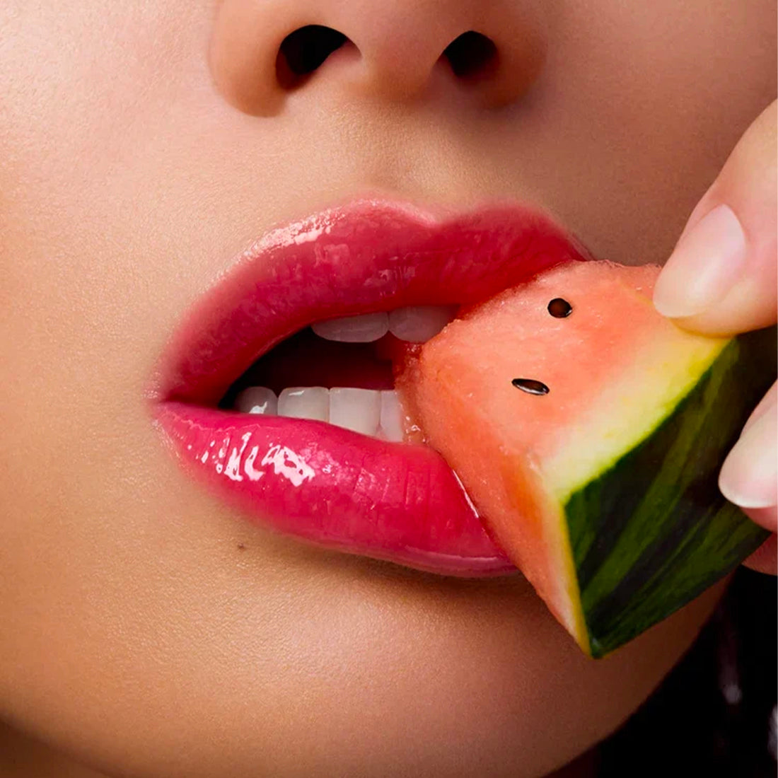 Ola Libre Lip Oil_RBLPLO02_Rebeya-2