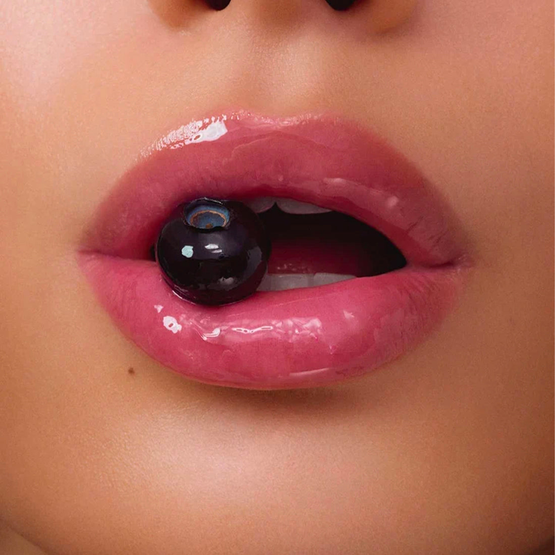 Ola Libre Lip Oil_RBLPLO03_Rebeya-2