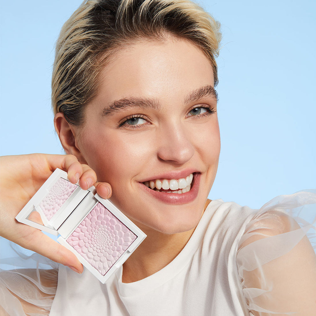 One Last Touch Blotting Powder  Cipria Opacizzante  01_GOO8643_GOOVI-5