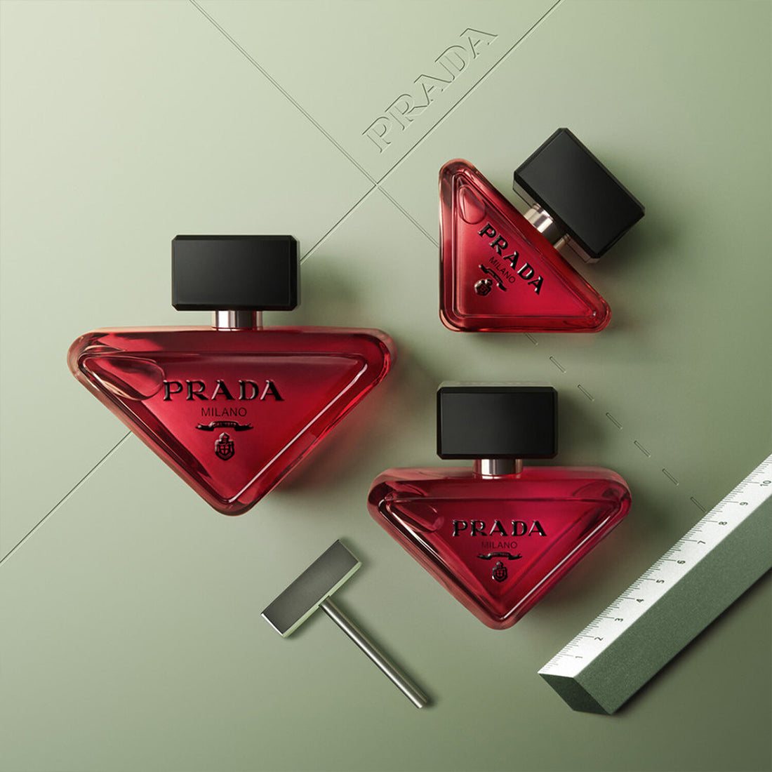 Paradoxe Radical Essence Eau De Parfum 100 ml Refill_PRALF209000_Prada-5