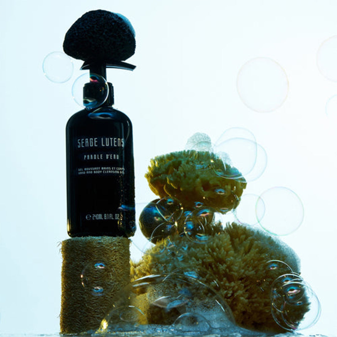 Parole D'Eau Hand And Body Cleansing Gel Detergente Mani e Corpo 240 ML_SL82100324101_Serge Lutens-2