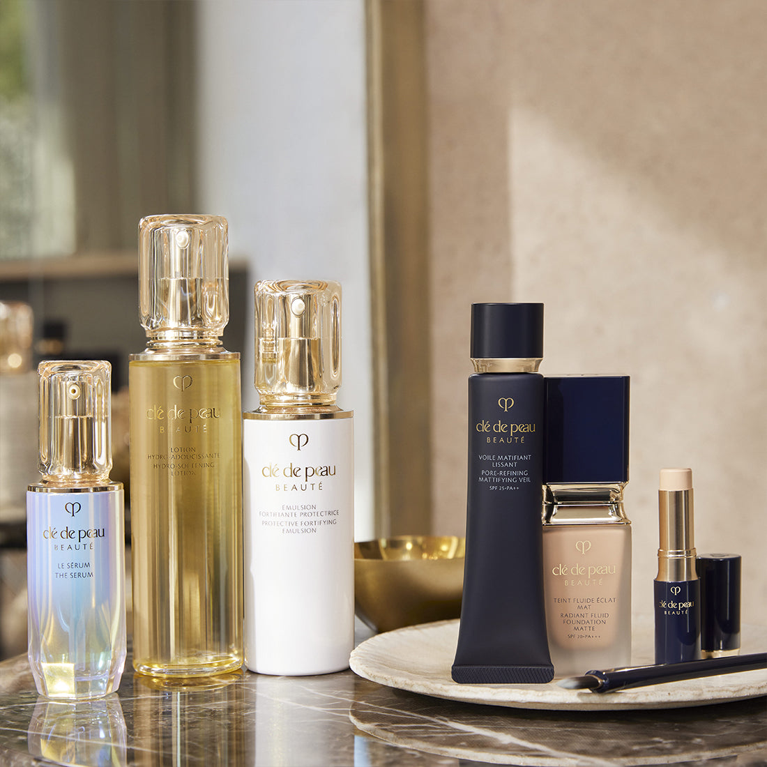 Pore Refining Mattifying Veil Primer_CDP10116184301_CLE' DE PEAU BEAUTE'-7