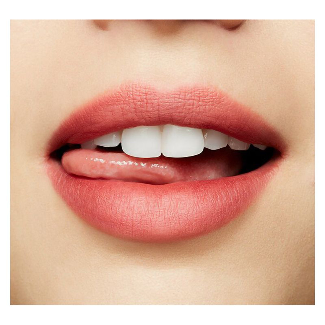 Powder Kiss Lipstick Rossetto Matte Brickthrough_MACS4K045_MAC-4