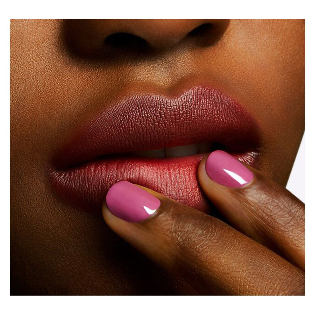 Powder Kiss Lipstick Rossetto Matte Dubonnet Buzz_MACS4K041_MAC-2