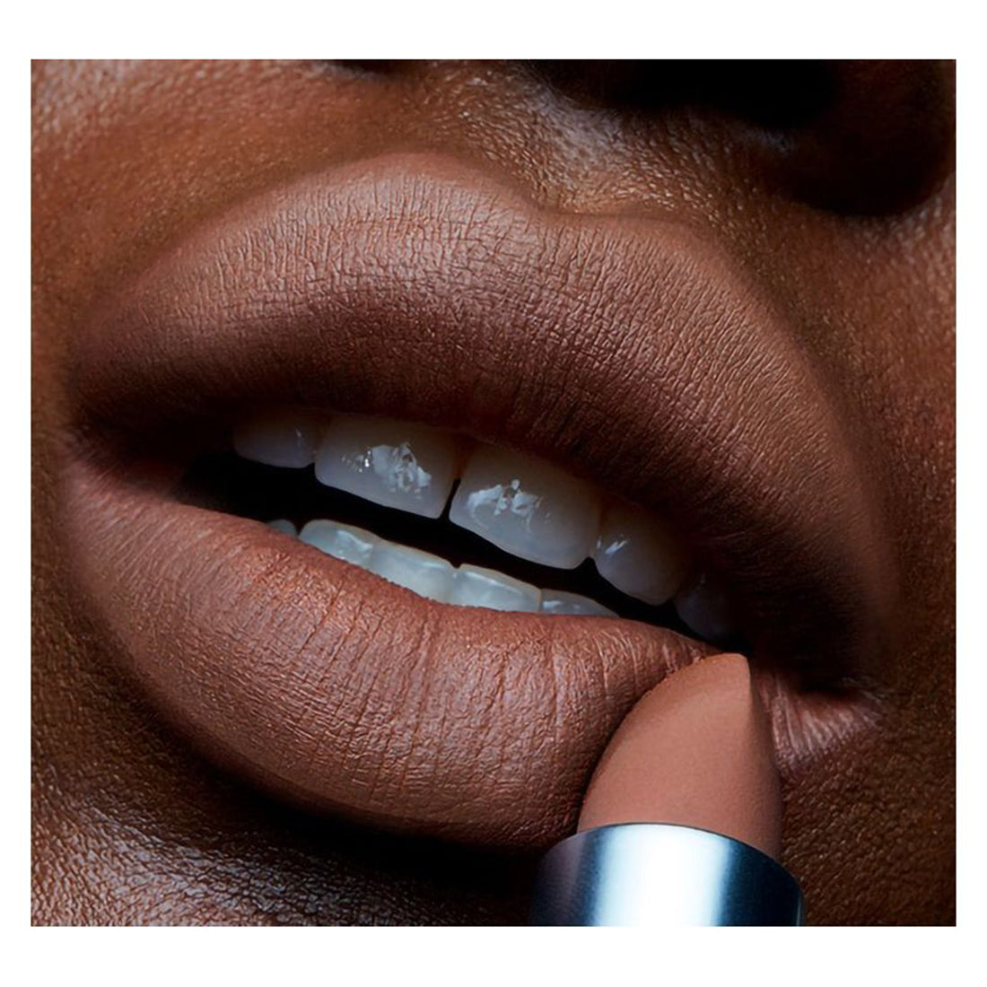 Powder Kiss Lipstick Rossetto Matte Impulsive_MACS4K027_MAC-2