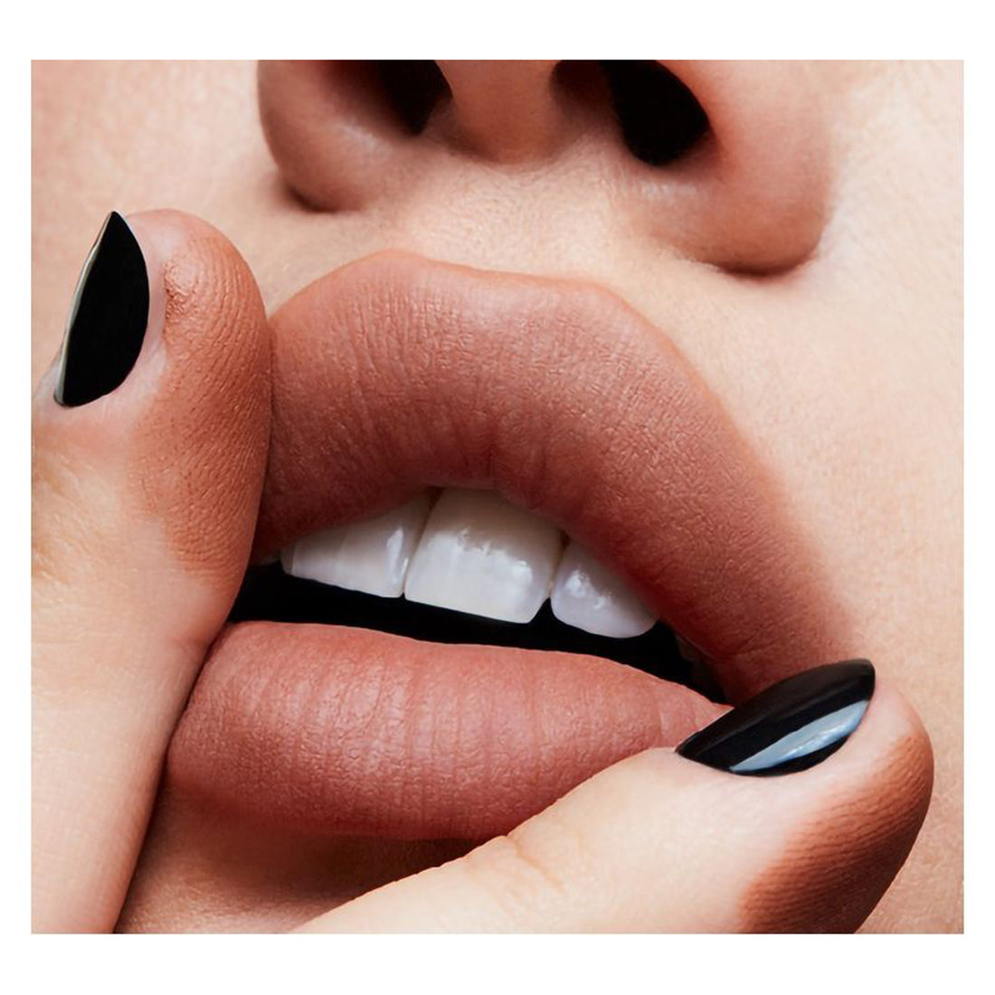 Powder Kiss Lipstick Rossetto Matte Impulsive_MACS4K027_MAC-4