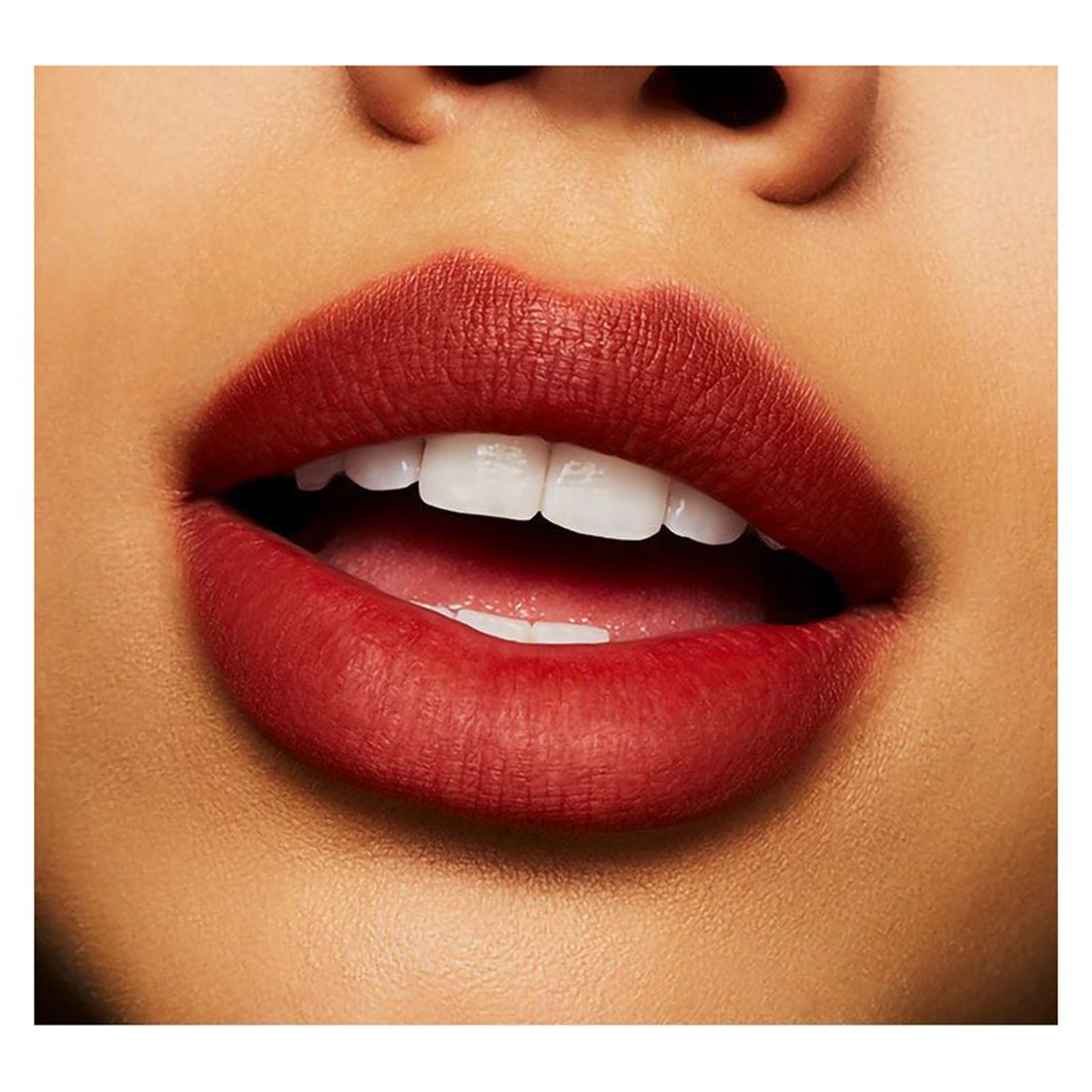 Powder Kiss Lipstick Rossetto Matte Marrakesh Mere_MACS4K040_MAC-3