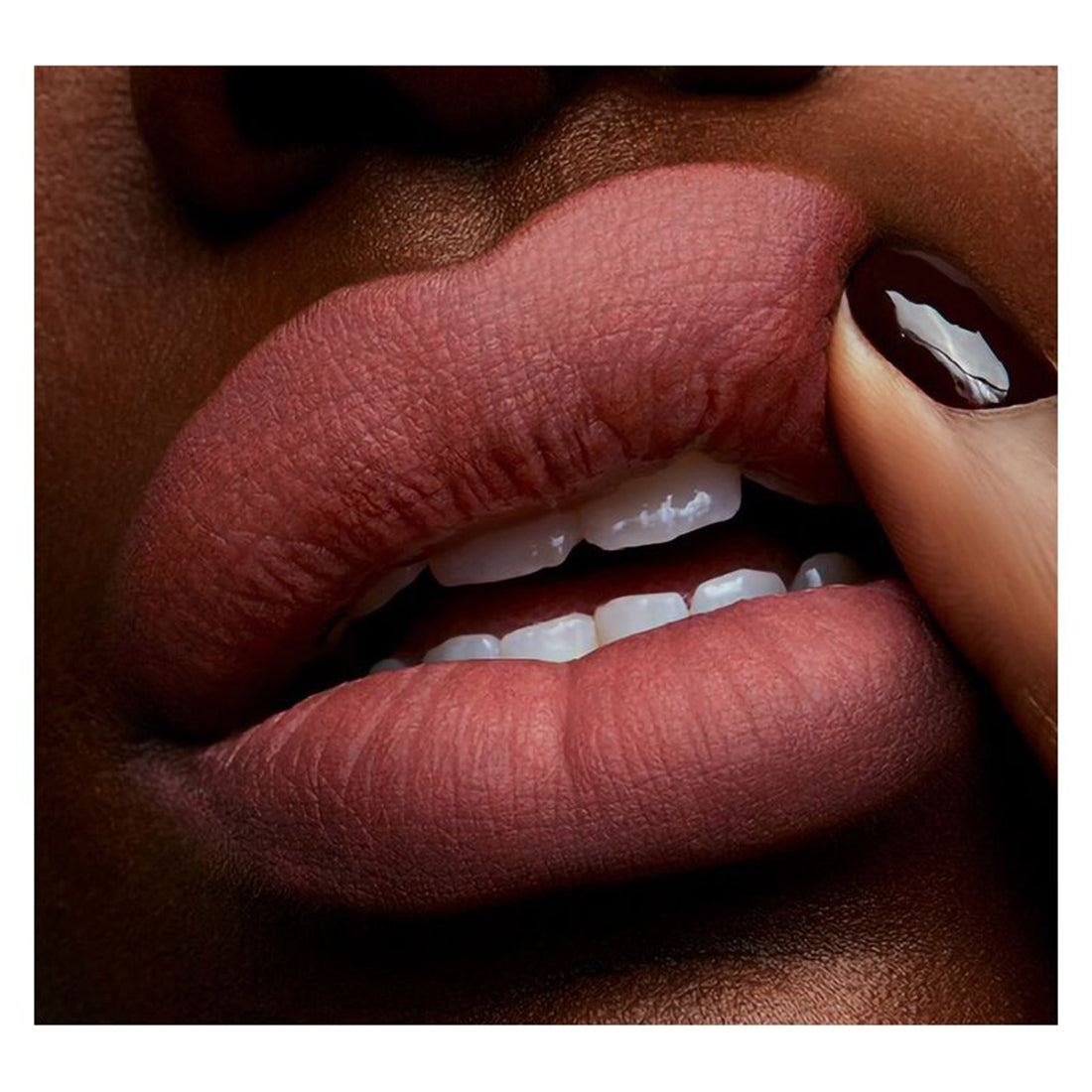 Powder Kiss Lipstick Rossetto Matte Mull It Over_MACS4K029_MAC-2