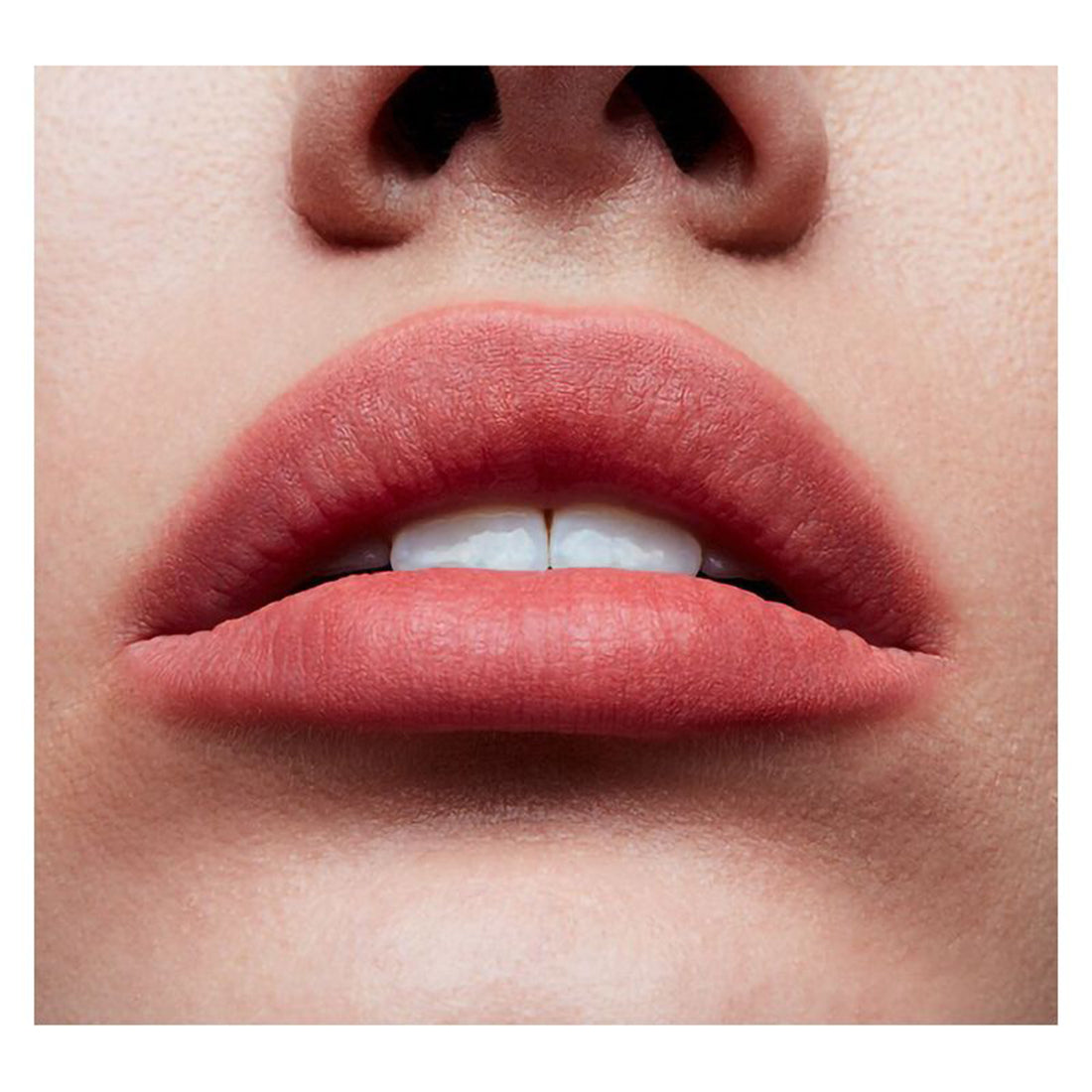 Powder Kiss Lipstick Rossetto Matte Mull It Over_MACS4K029_MAC-3