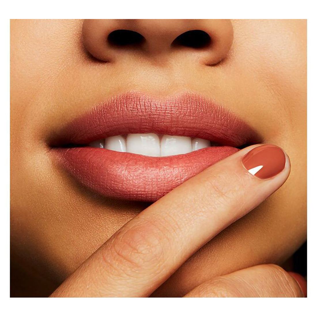 Powder Kiss Lipstick Rossetto Matte Teddy 2.0_MACS4K046_MAC-3