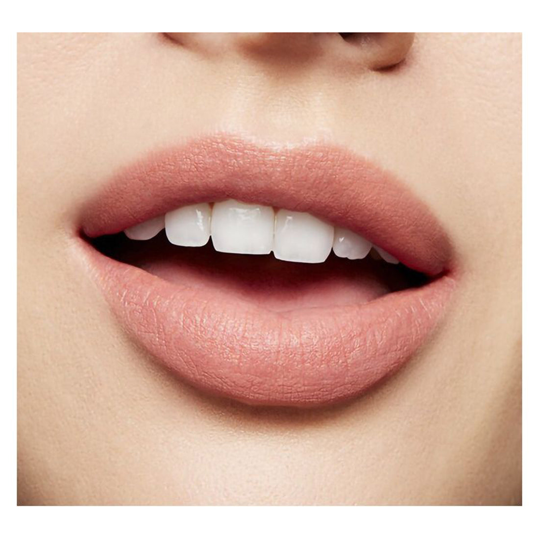 Powder Kiss Liquid Lipcolor Rossetto Liquido Date Maker_MACSJC214_MAC-5