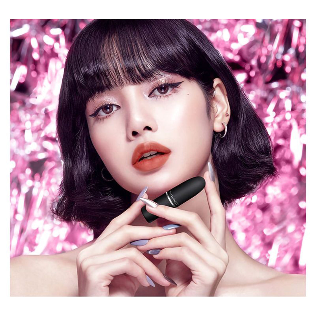 Powder Kiss Liquid Lipcolor Rossetto Liquido Make Love To The Camera_MACSJC212_MAC-3