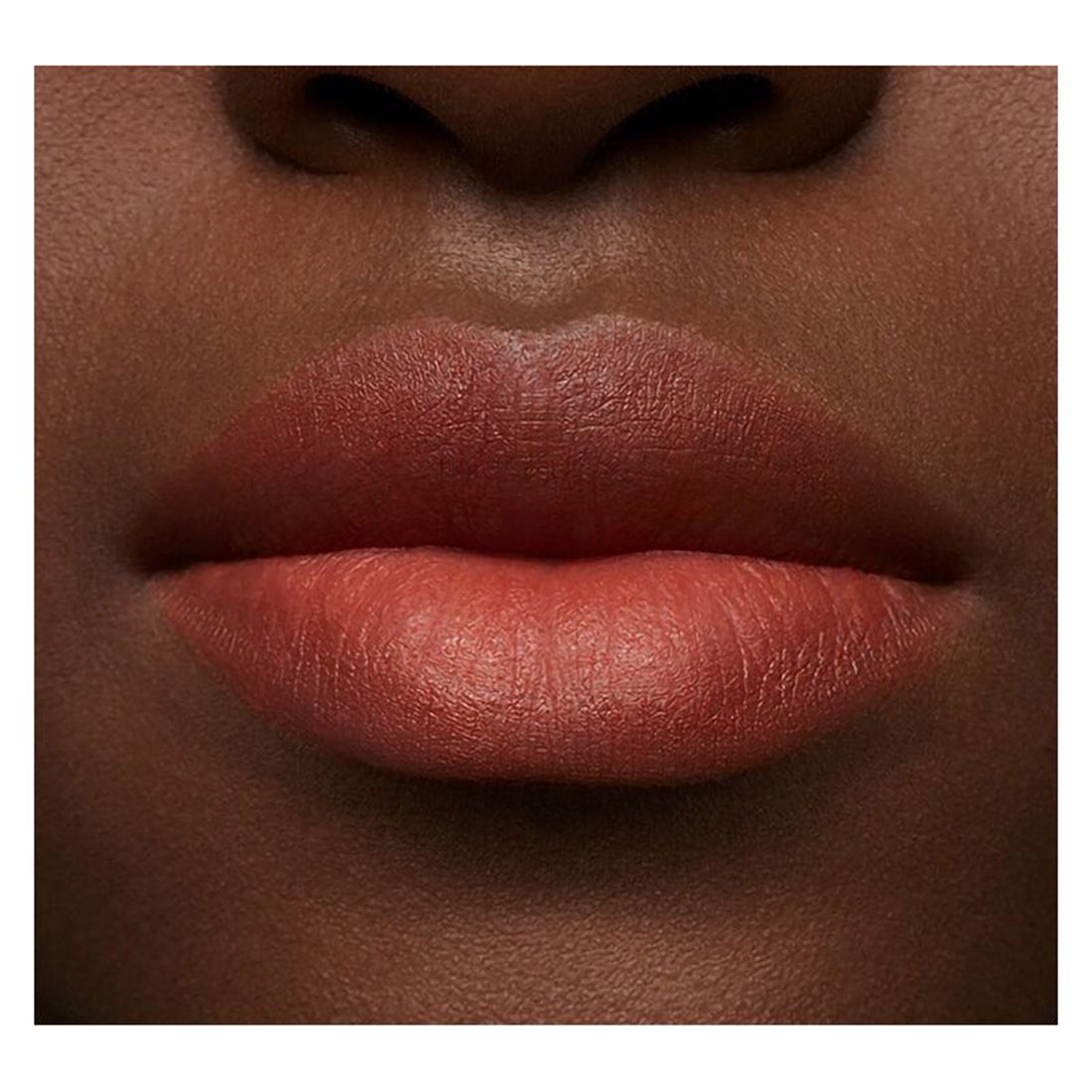 Powder Kiss Liquid Lipcolor Rossetto Liquido Sorry Not Sorry_MACSJC217_MAC-4