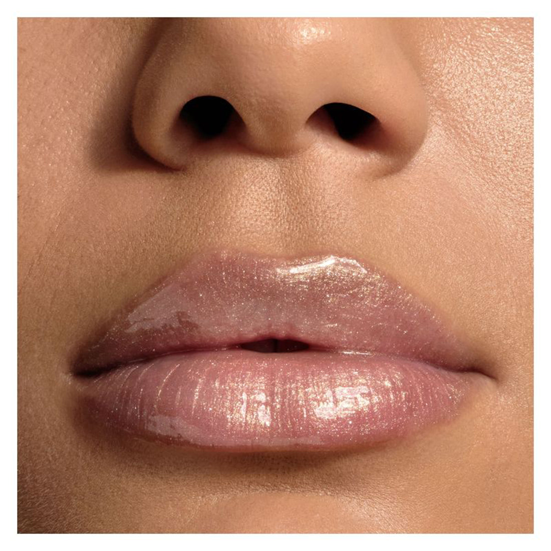 Prisma Glass Icy Plumper Gloss Rimpolpante 31 Golden Ice_ARMLF273100_Giorgio Armani-3