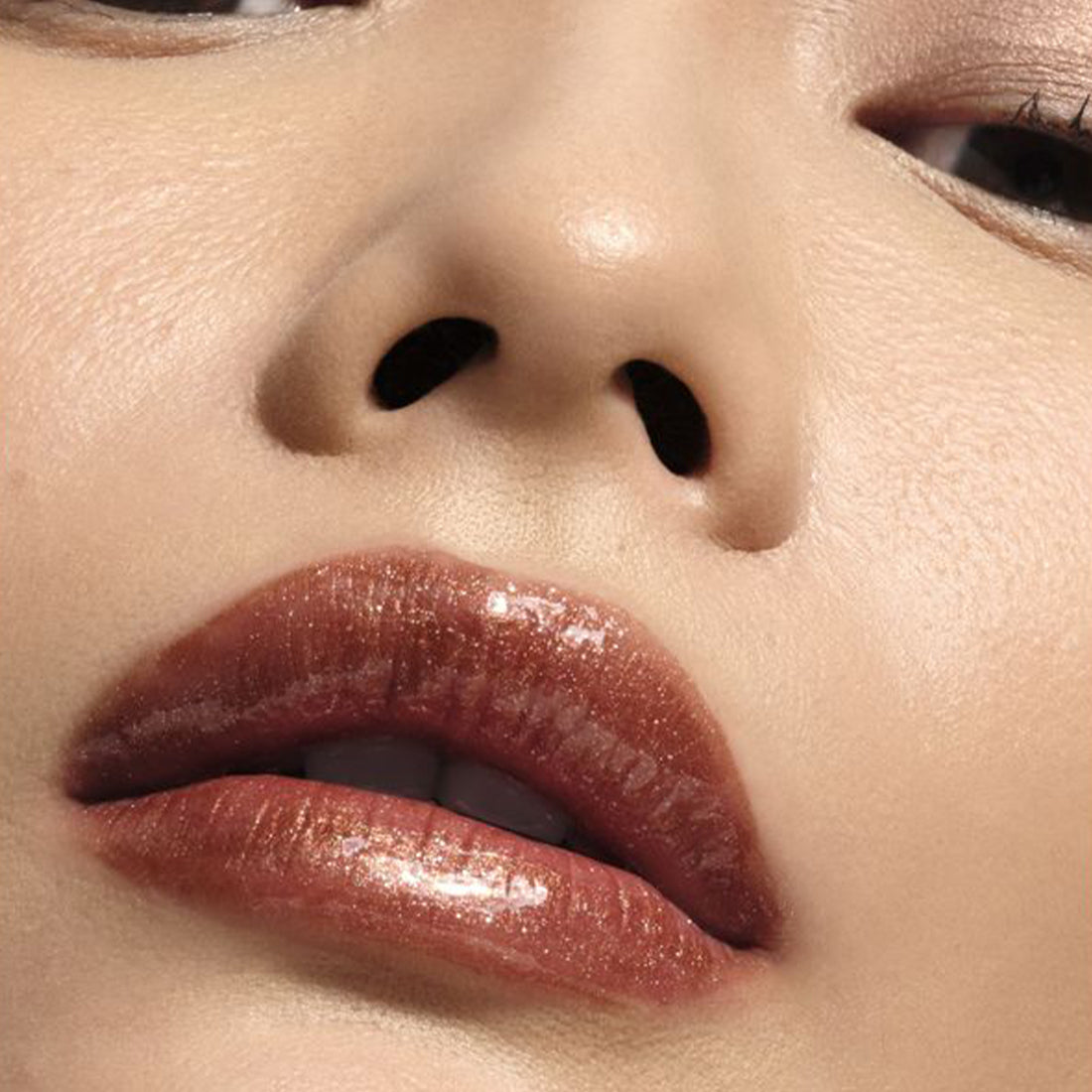 Prisma Glass Icy Plumper Gloss Rimpolpante 36 Iced Latte_ARMLF273500_Giorgio Armani-3