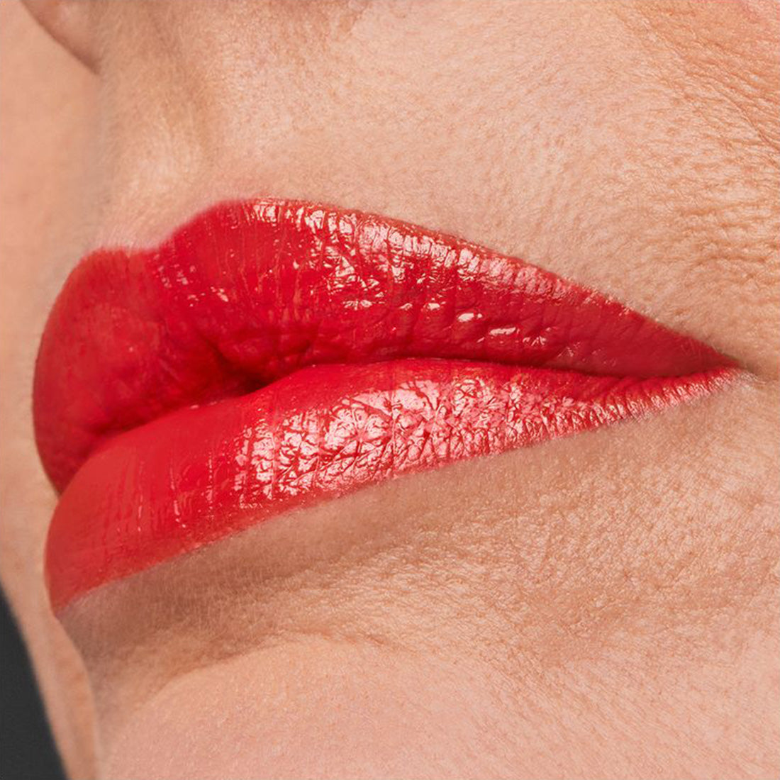 Pure Color Desire Cream Lipstick Rossetto 330 Impassioned_ESTGRFT03_Estee Lauder-2