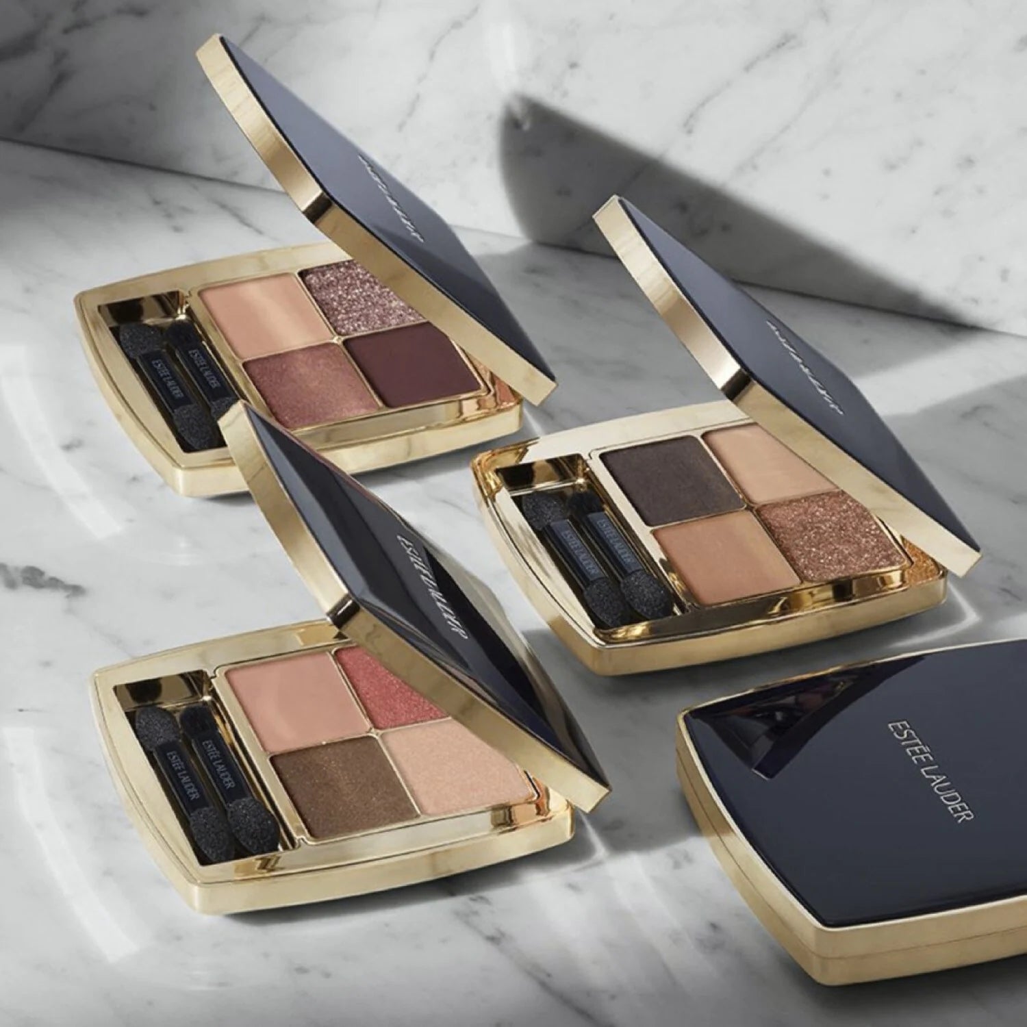 Pure Color Envy Luxe Eyeshadow Quads Palette Ombretti Aubergine Dream_ESTPHHT03_Estee Lauder-4