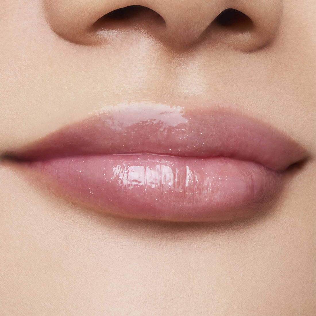 Pure Color Revitalizing Crystal Balms Balsamo Labbra Colorato 004 Caring Crystal_ESTPLT2040000_Estee Lauder-4