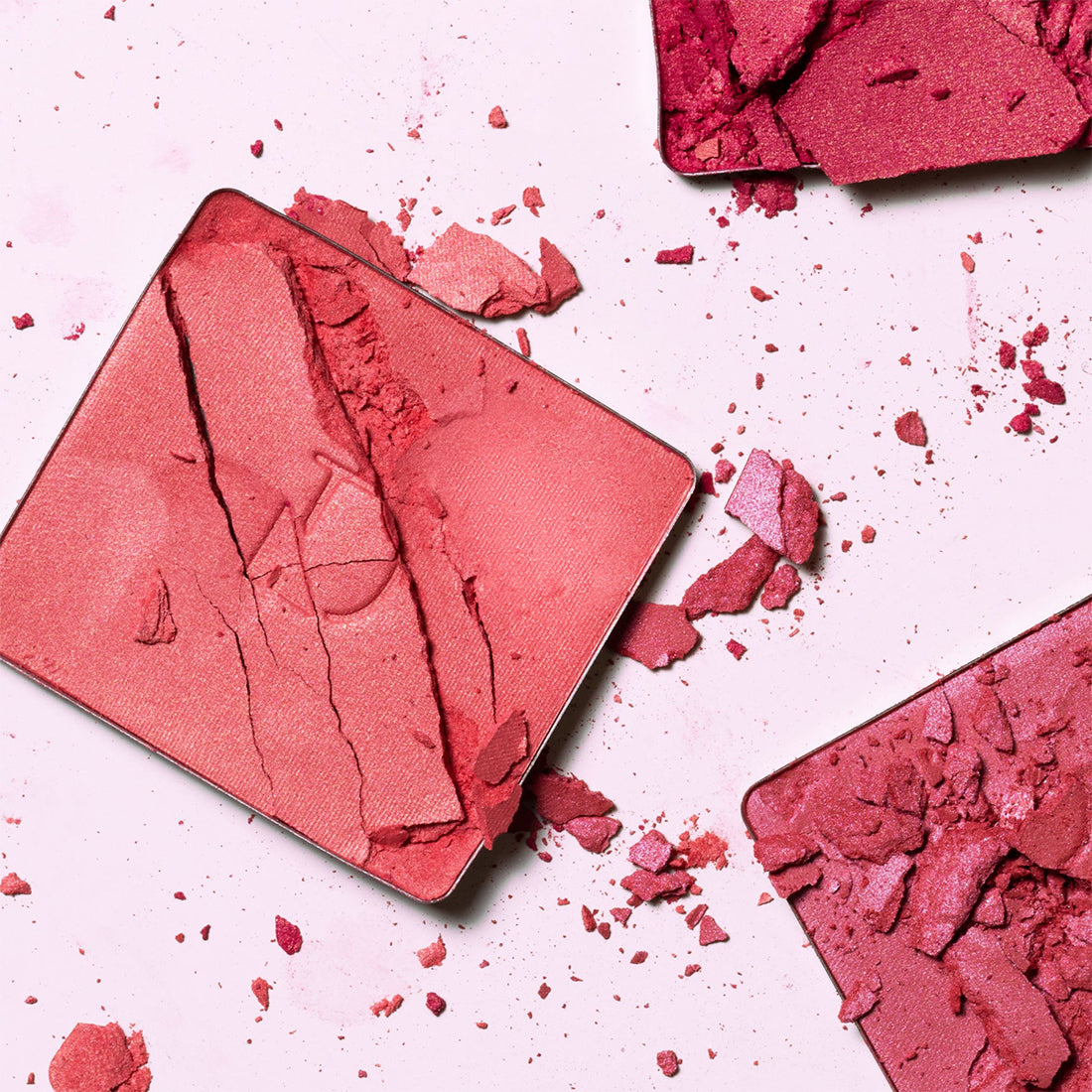 Radiant Blush Refill Polvere Compatta Per Guance 3_DDP1020003_Diego Dalla Palma-6