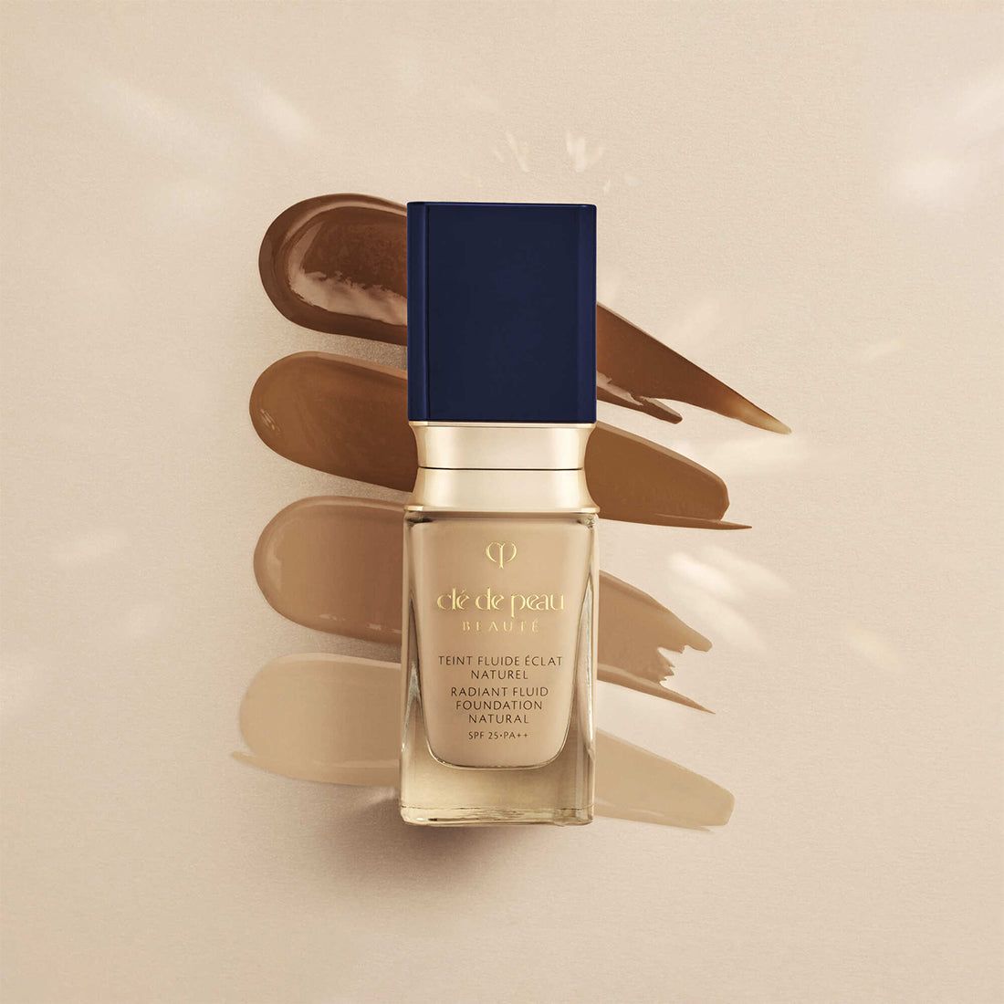 Radiant Fluid Foundation Natural Fondotinta Idratante Effetto Naturale 010_CDP10116781301_CLE' DE PEAU BEAUTE'-2