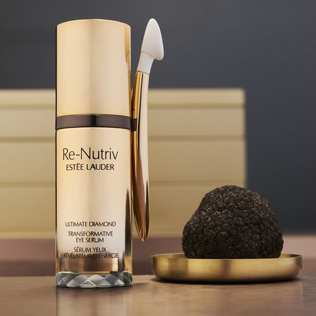 Re-Nutriv Ultimate Diamond Trasformative Eye Serum  Siero Contorno Occhi 15 ML_EST4010000_Estee Lauder-2