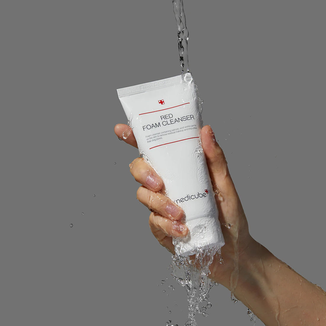 Red Foam Cleanser_MED55002R00_MEDICUBE-4
