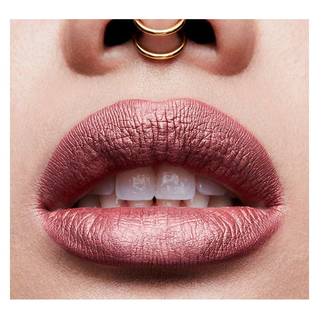 Retro Matte Liquid Lip Colour Metallics Tinta Liquida Effetto Matte Gemz& Roses_MACS9W214_MAC-3